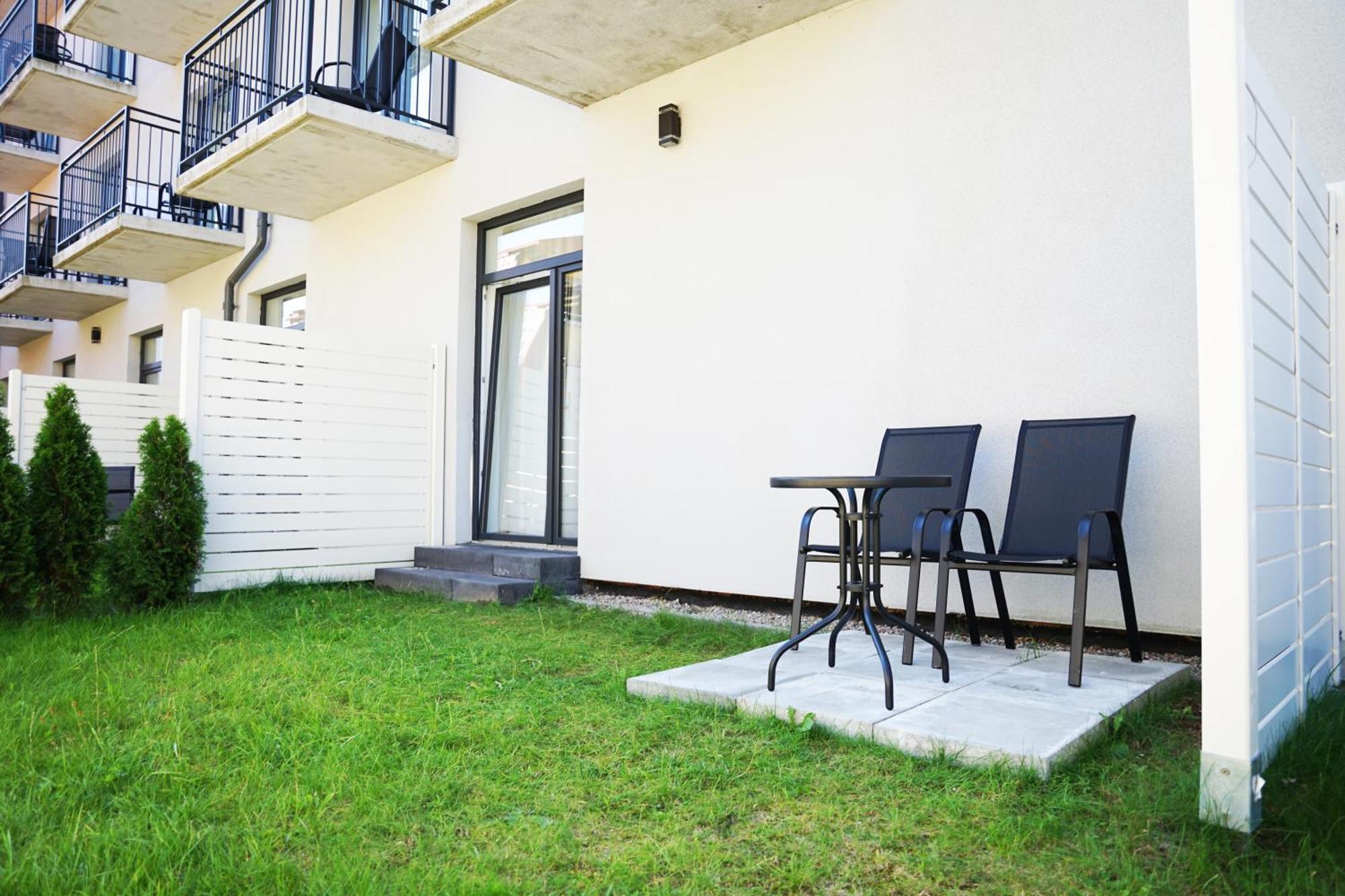 Ind.U Apartamenty Kolobrzeg Exterior photo